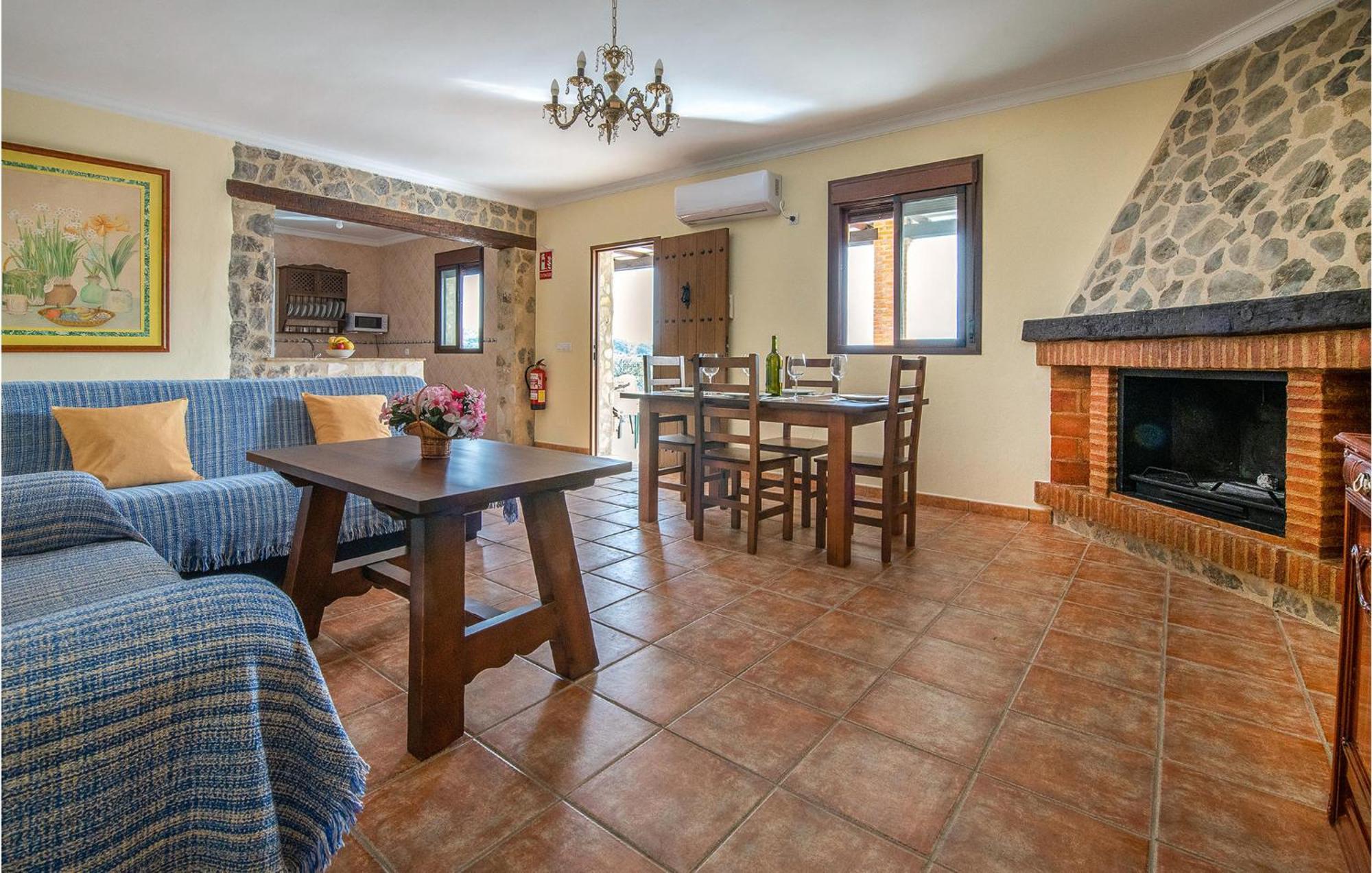 Gorgeous Home In Algodonales With Kitchen Εξωτερικό φωτογραφία