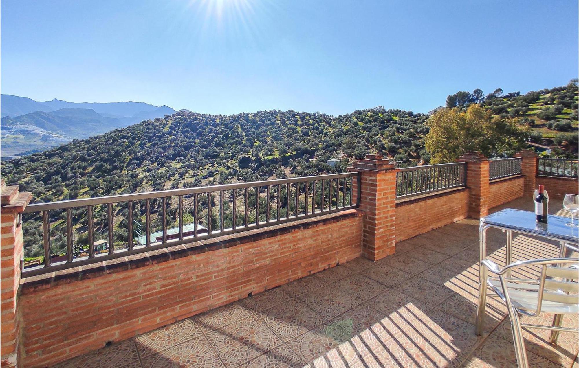Gorgeous Home In Algodonales With Kitchen Εξωτερικό φωτογραφία