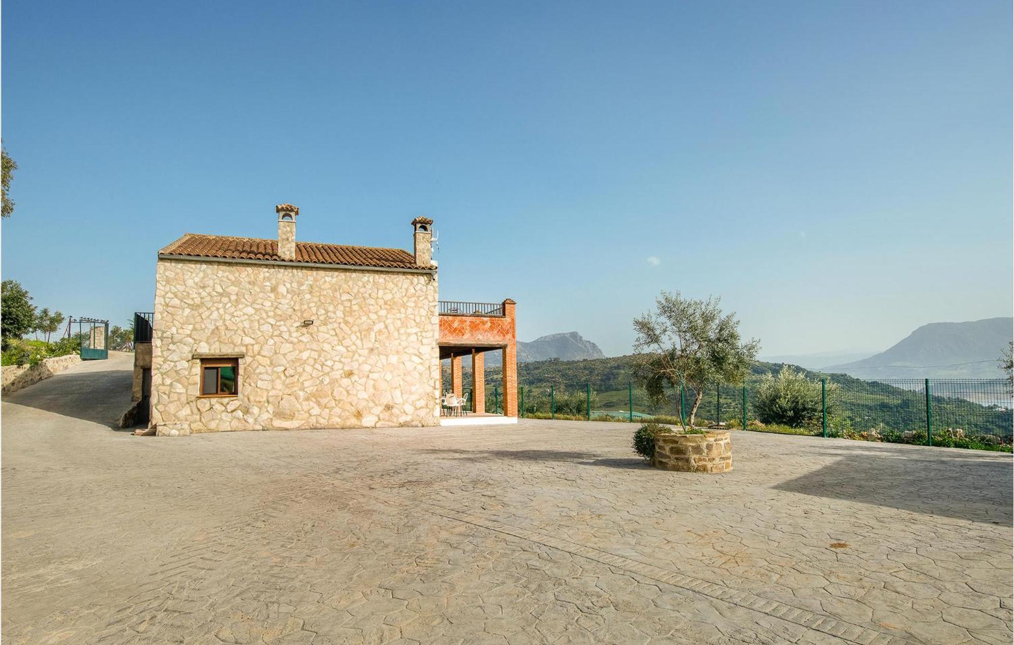 Gorgeous Home In Algodonales With Kitchen Εξωτερικό φωτογραφία